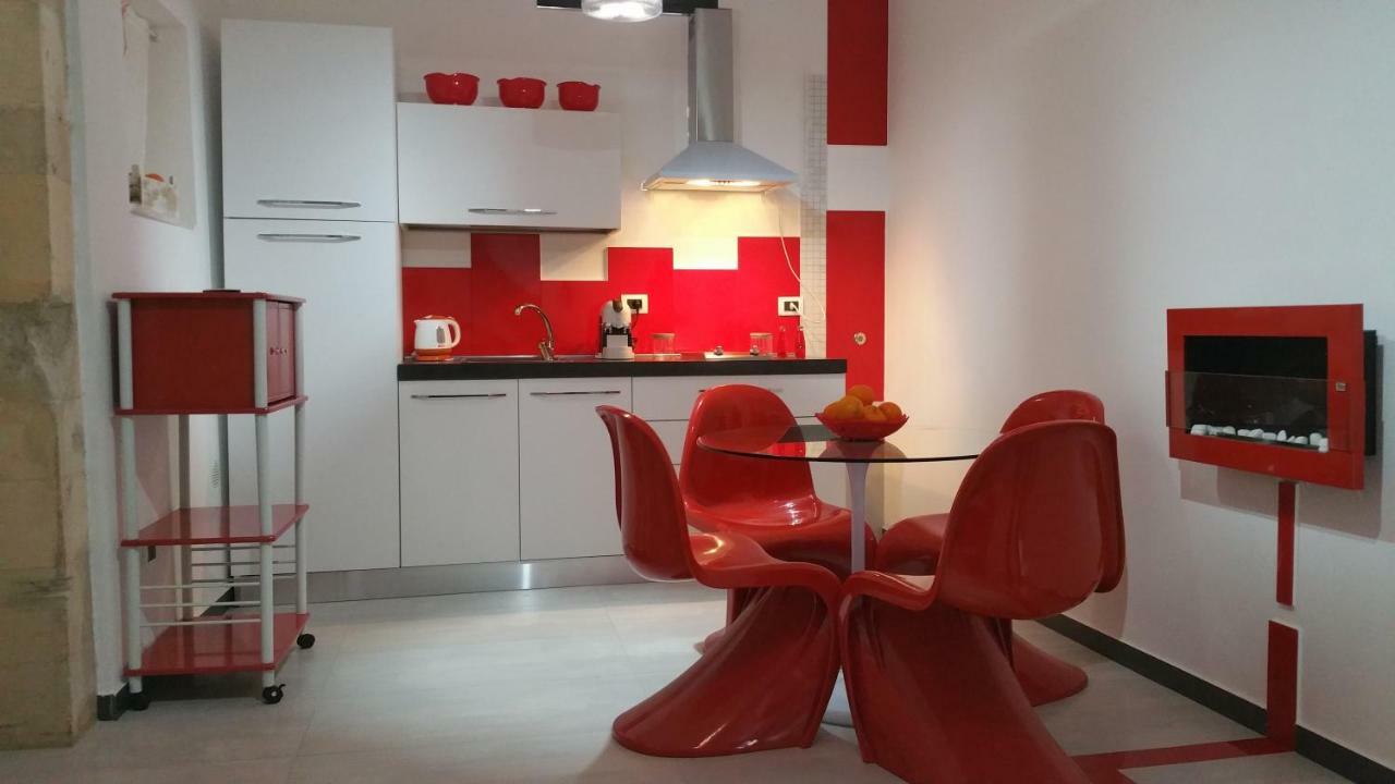 Corte Spagnola Fuoco Syracuse Buitenkant foto